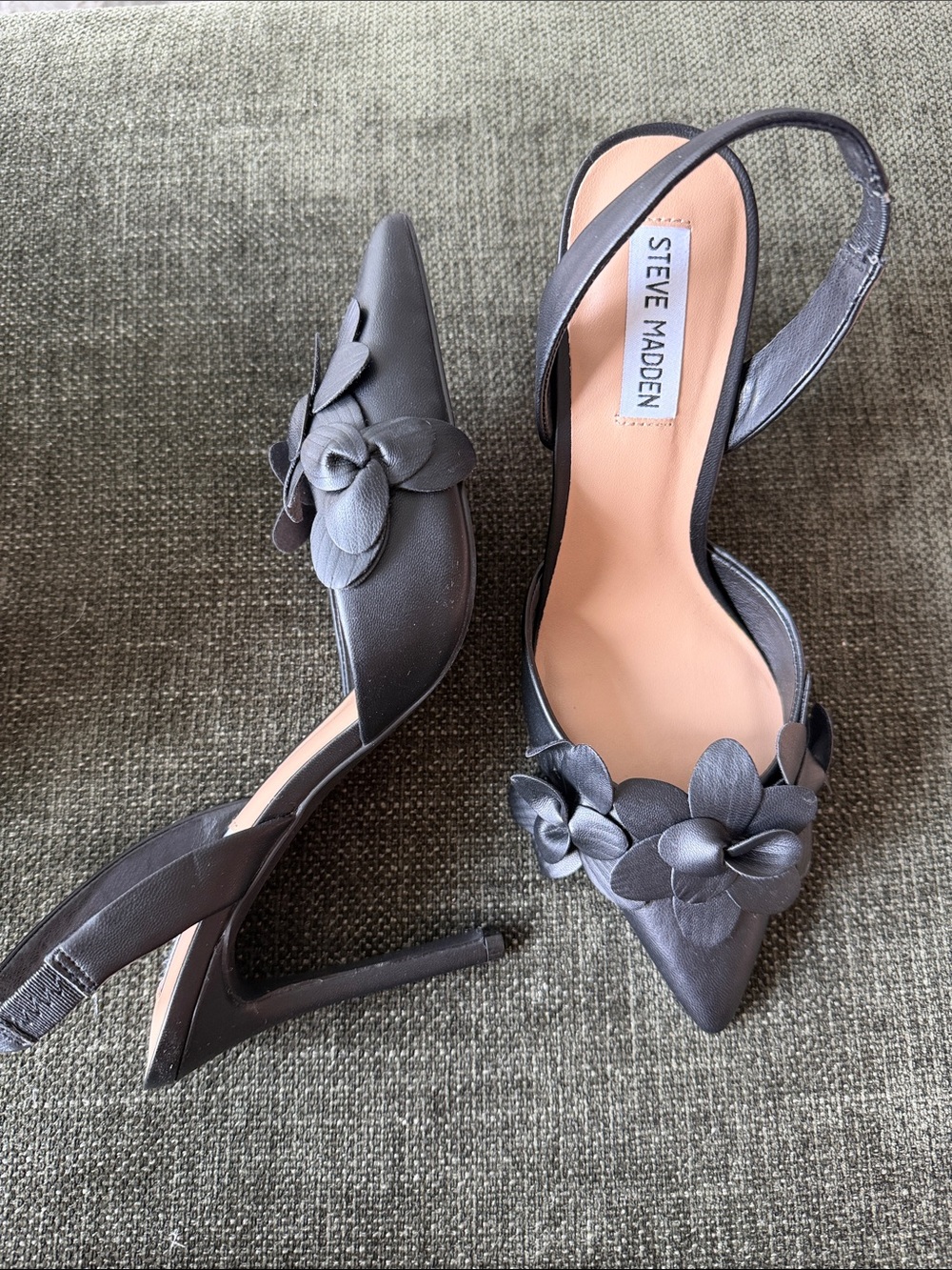 Steve Madden Black Floral Appliqué Slingback Pointed Heels